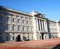 http://photosdelondres.com/buckingham-palace-facade