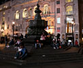 http://photosdelondres.com/fontaine-piccadilly